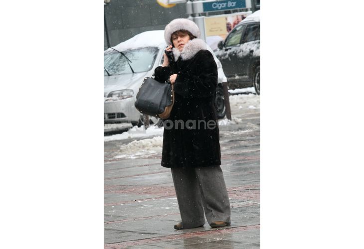Татяна Дончева в зимна премяна Татяна Дончева в зимна премяна